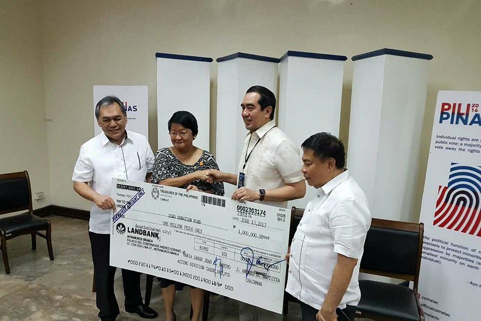 DSWD receives P1M cash donation from Comelec for Marawi crisis IDPs